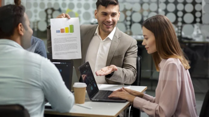 Get a Free Software Development Consultation in Amsterdam hero 3